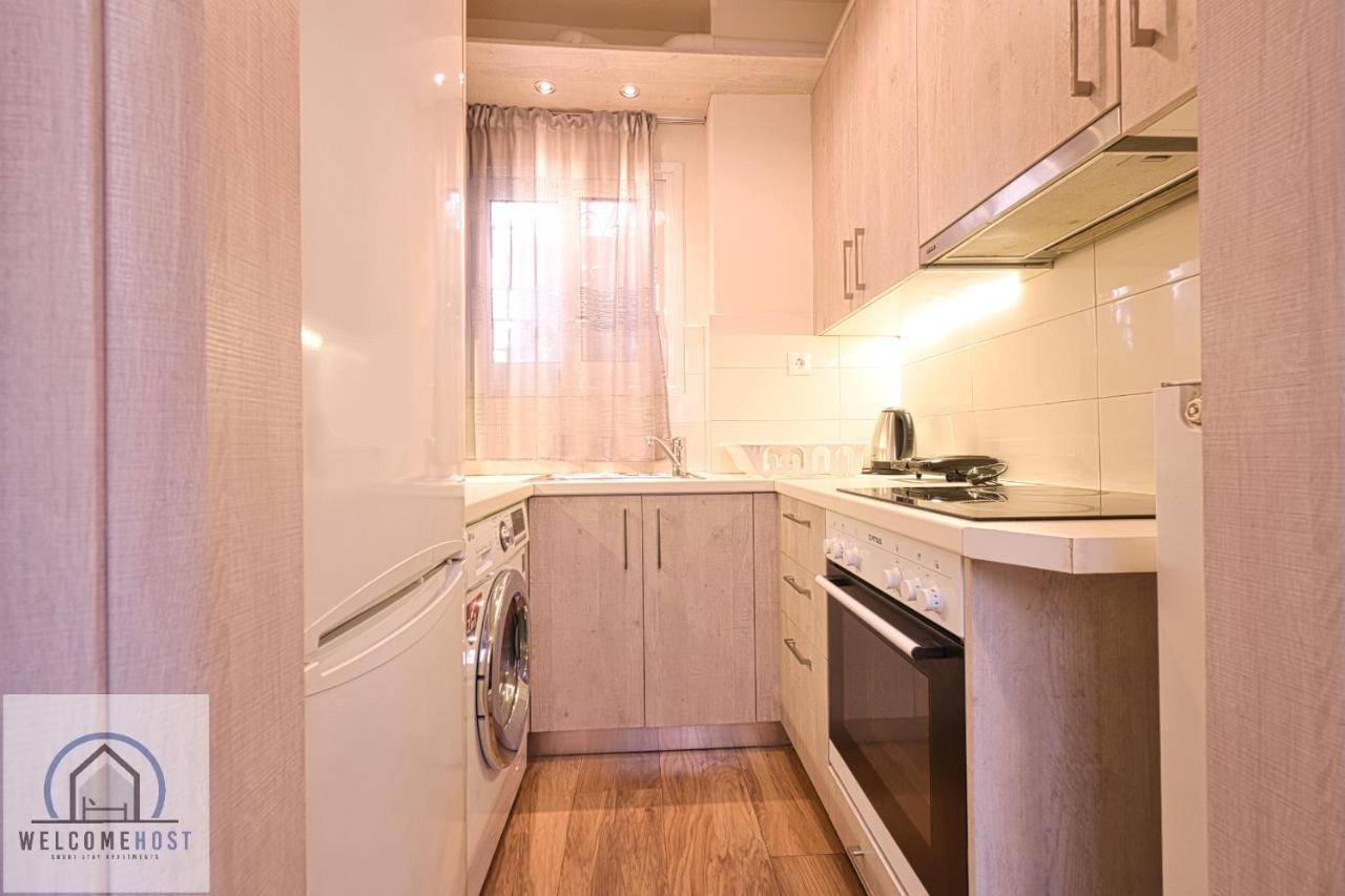 Bright & Restful! Apartment Атина Екстериор снимка