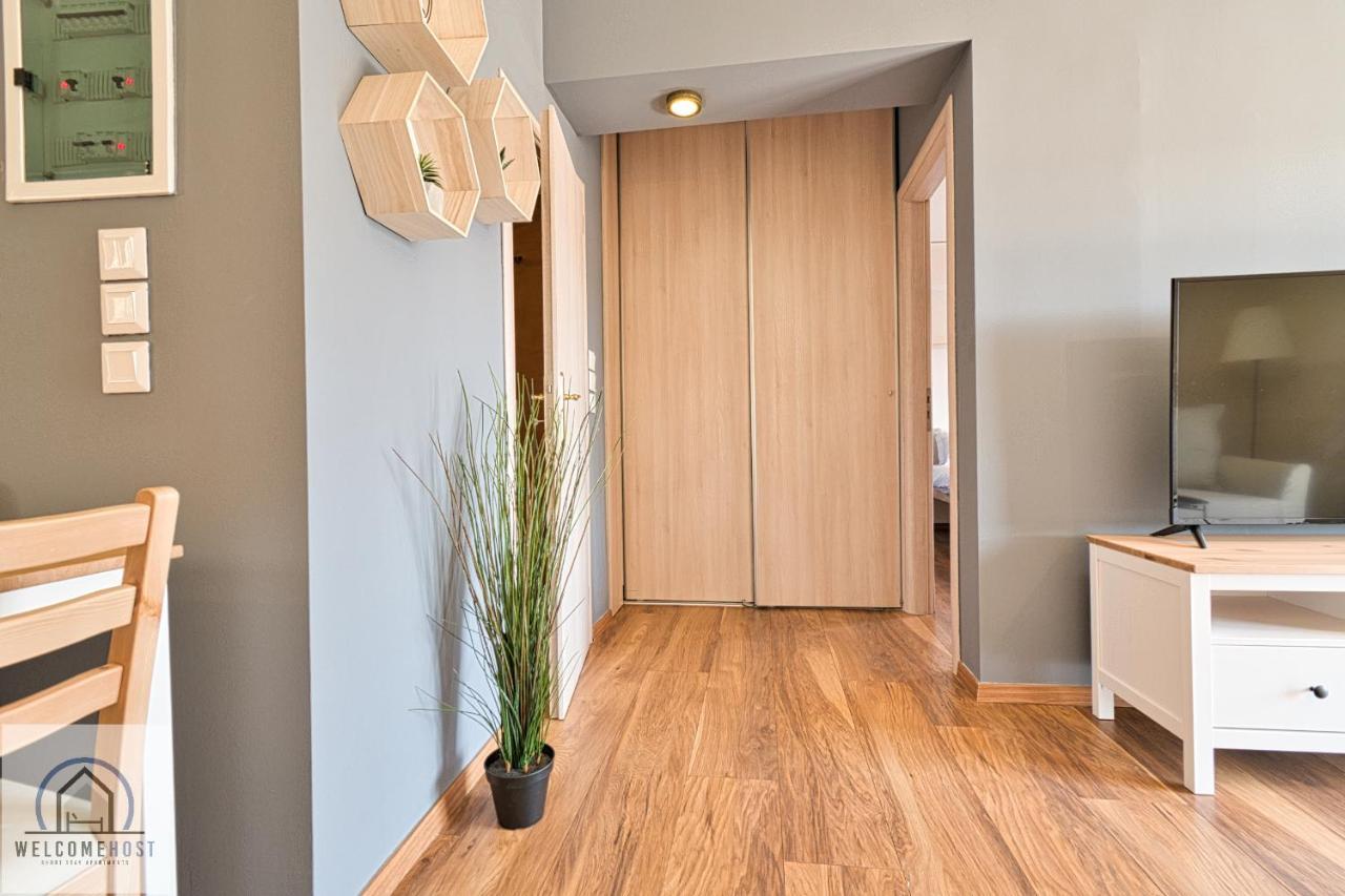 Bright & Restful! Apartment Атина Екстериор снимка